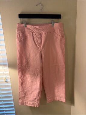 Women's Pink Cropped Pants